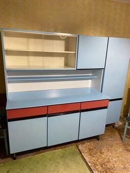 Kuchyňská linka, kuchyňská skříň