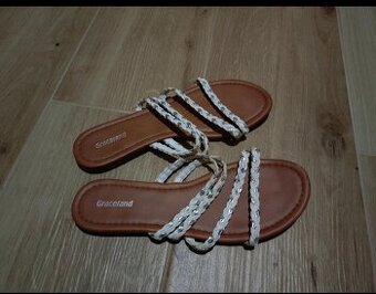 Dívčí/dámská letní obuv 36