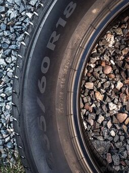 Pirelli Powergy 235/60 R18 103V