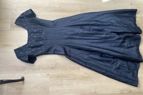 NOVÉ společenské šaty vel. 38