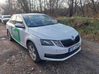 Pronajem auta pro uber bolt bolt food wolt foodora
