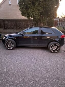 Audi A3 8p 1.6 benzin
