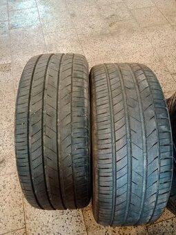 Pneumatiky Kumho R18