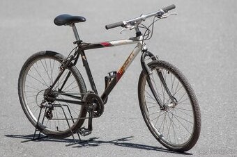 Scott Apache - MTB/fitness kolo