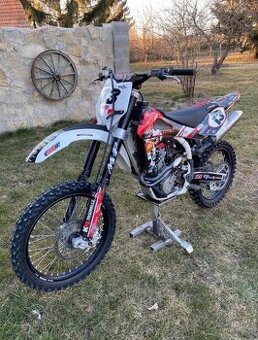 Husqvarna 450 - 1