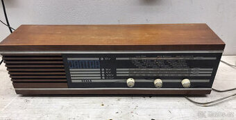 Lampové rádio Tesla Jantar