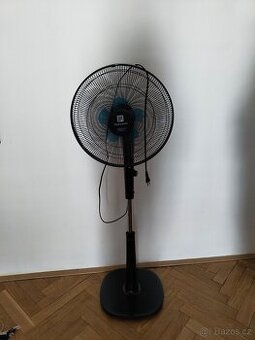 Větrák ventilátor sloupový Rohnson