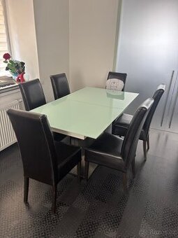Kuchyňský stůl rozkládací skleněný - 1