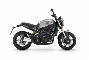 Benelli Leoncino 800
