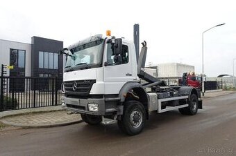 Mercedes-Benz Axor 1929 4x4 / Nosič kontejnerů / Jen 207tkm