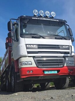 DAF CF 8x4 sklápěč osmykola 8kola