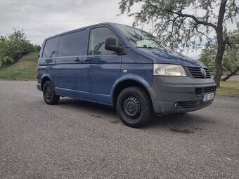 Volkswagen Transporter T5 2.5TDI