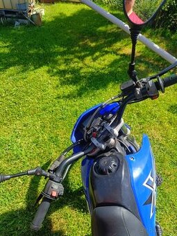 Yamaha XT 125 r