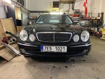 Mercedes Benz E W 211 E 500, 4Matic