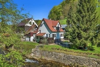 Rodinný dům s garáží a penzionem, Dolní Dvůr, Krkonoše, okre