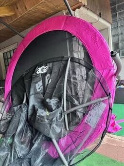 Trampolína