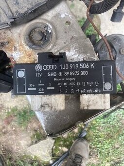 Řídící jednotka ventilátoru 1J0919506K