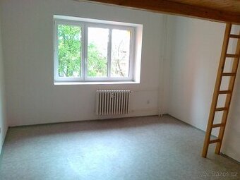 Pronájem bytu 1+1 40 m² Koněvova, Ústí nad Labem, centrum