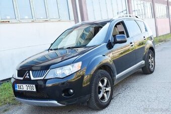 Mitsubishi Outlander 2.0Di-D 4X4/MANUÁL/2007/7MÍST/