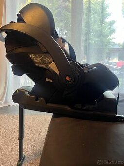 Autosedačka be safe stokke size 500 + základna