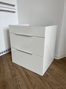 Koupelnová skříňka s umyvadlem