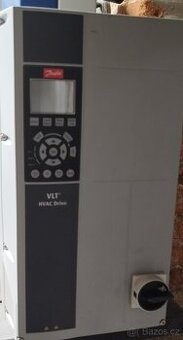 Frekvenční měnič Danfoss