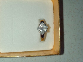 PRSTENY ZE STŘÍBRA A OCELI