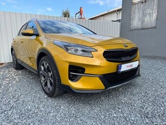Kia XCeed 1,5 T-GDI Spring Edition 1.maj