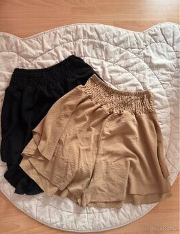 Dámské kraťasy