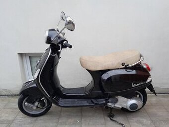 Vespa LX 125i 2011, po servisu, ZIMNÍ CENA