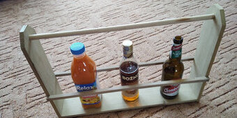 dárková dřevěná taška (polička) na ne/alko, regál