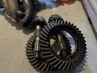 Volha Gaz 24, nové díly diferenciálu originál