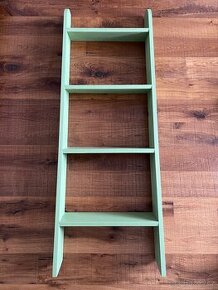 Dekorativní žebřík/ regál do dětského pokoje