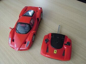 RC auto na ovládání - Ferrari