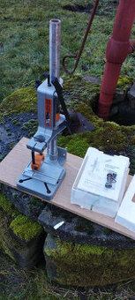 Universální stojan na vrtačku + ruční kotoučová pila