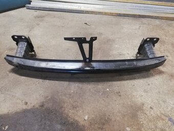 Přední výztuha nárazníku skoda superb 2 fl