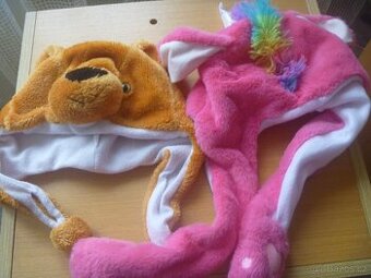 2 čepice - medvídek a jednorožec - 1