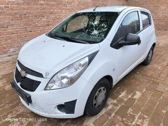 Chevrolet Spark 1.0i