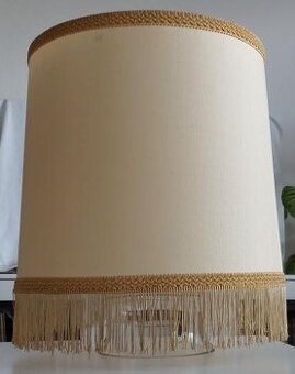 klasické stínidlo na lampu