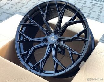 Alu kola 20” Forzza model Titan BLACK