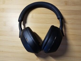 Sony WH-1000XM5 (černá) – jako nová