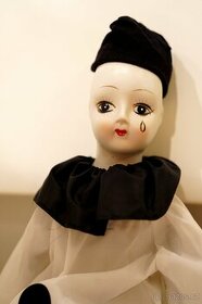 Starožitná panenka - 1899 Fine Porcelain Dolls
