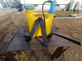Zádový postřikovač Gloria Hobby 1200