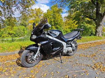 Triumph Sprint 955i ST