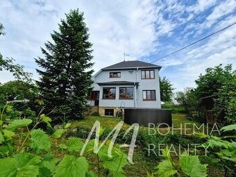 Prodej rodinného domu s velikou zahradou 2.302 m2. Mělník - 