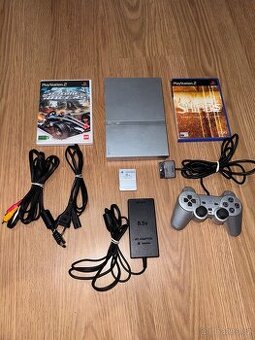 SONY PLAYSTATION 2 SLIM.