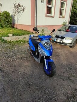 Yuki Rallye 50