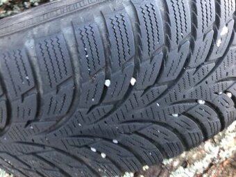 Pneu na discich zimni 185/60/r15