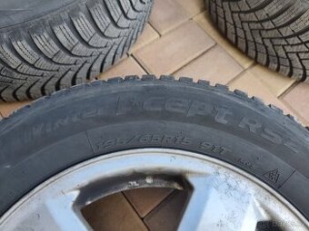 Zimní gumy 195/65R15