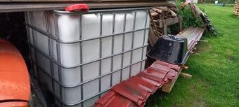 IBC nádrž 1000L